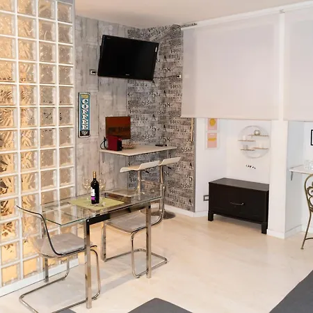 Mazzini Apartment *