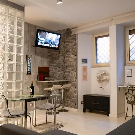 Mazzini Apartment *