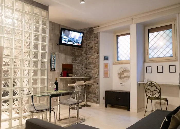 Mazzini Apartment *