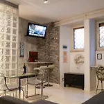 Mazzini Apartment *